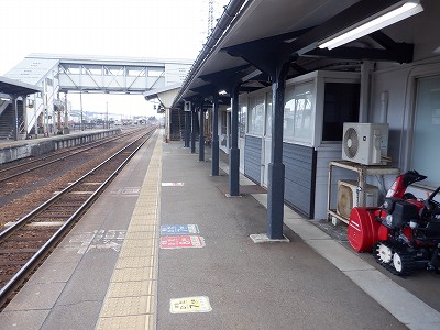 �����w�摜