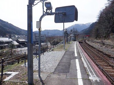 �����w�摜