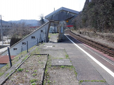 �����w�摜