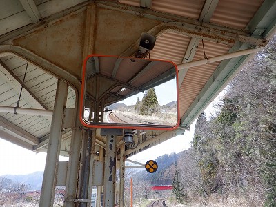 �����w�摜