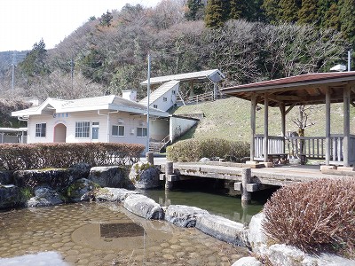 �����w�摜