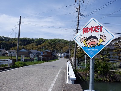 ���x�R�w�摜