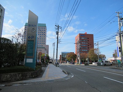富山駅北方面