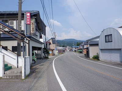 z{w摜