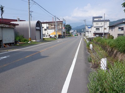 z{w摜