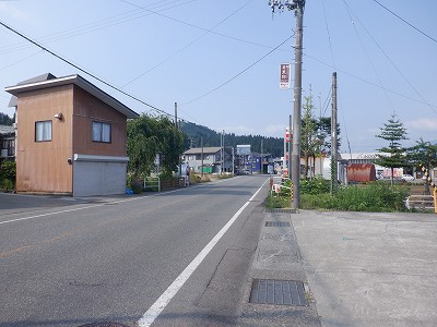 z{w摜