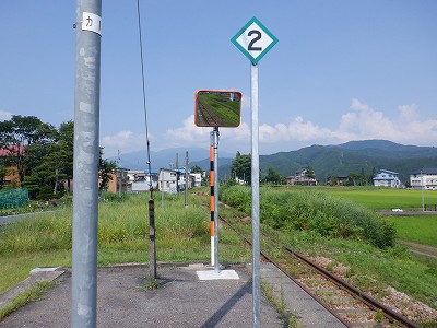 z{w摜