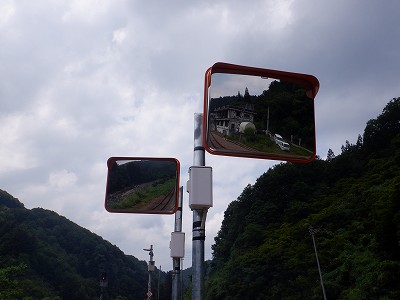 唒w摜