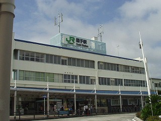 逗子駅駅舎