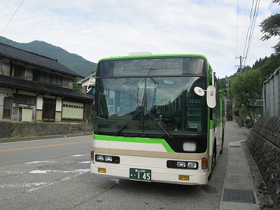 地鉄バス